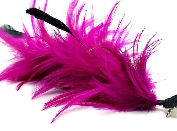 102A01 multi-purpose accessories  fuchsia feather hair clip & Brooch