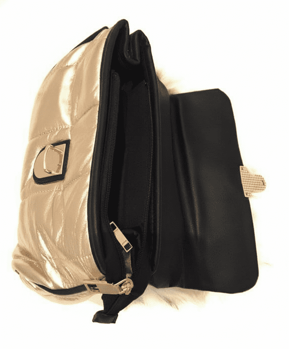Morden Plastic Handbags
