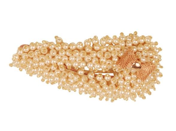 Butterfly hair slide with sparkling sequins. 
CL45