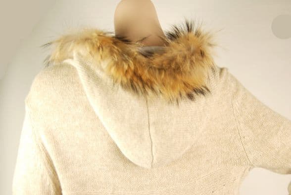 ConMiGo CD900 Beige Wool Coat-Style Cardigan with Fox Fur Hoodth Fox Fur Hood