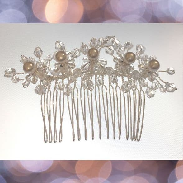 ConMiGo London HB120010 wedding or party white sequin and pearl hair clip