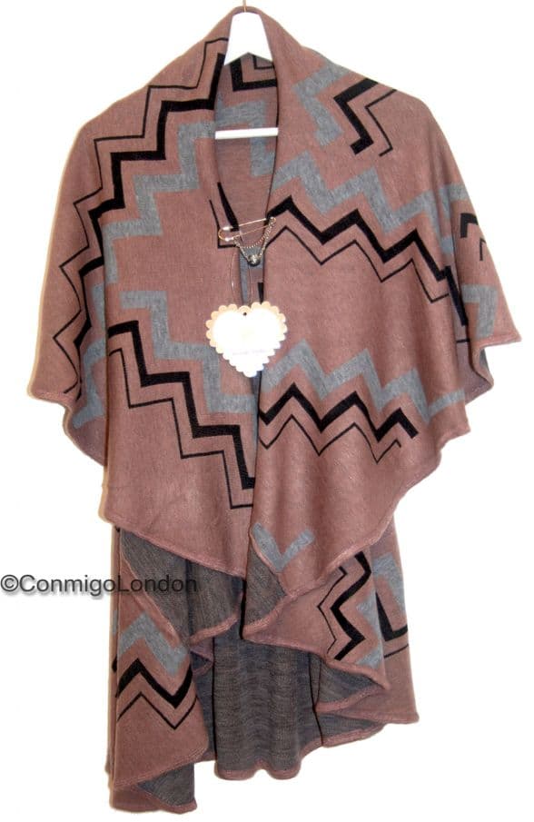 Coney Fur Poncho - Cream - ( Genue Fur )Coney Fur Poncho - Cream - ( Genue Fur )