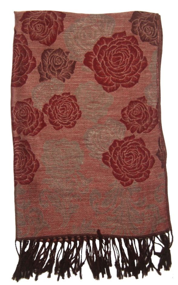 PIA ROSSSINI AZEALIA WRAP
pia rossini clothing
ALICE WRAP SILVER GREY
Luxurious Warm Knitted Wrap with Feminine Fluted Edge Detail