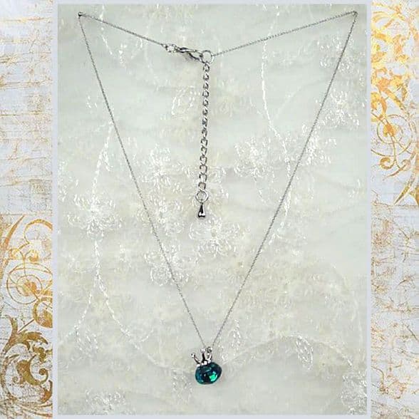 PA10110 - Silver chain with little sparkling crown crystal pendant