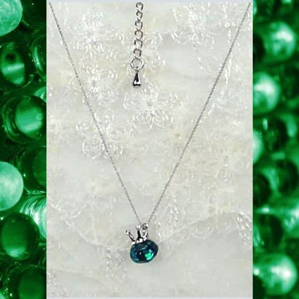 PA10110 - Silver chain with little sparkling crown crystal pendant