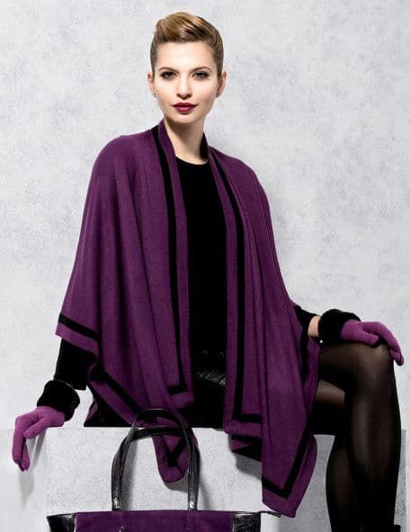 PIA ROSSSINI ALICE WRAP SILVER GREY
pia rossini clothing
ALICE WRAP SILVER GREY
Luxurious Warm Knitted Wrap with Feminine Fluted Edge Detail