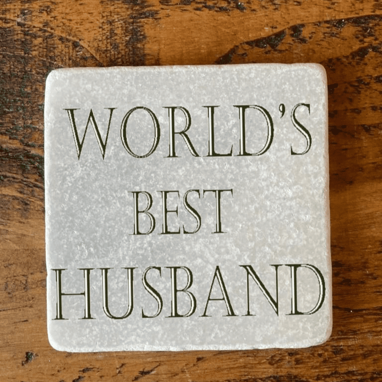 Sottobicchiere 'World's Best Marito' In Faesite, Finitura Lucida, 9x9 Cm, Gift Base