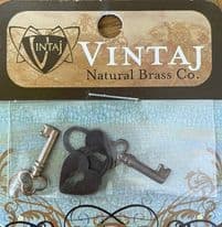 Vintaj Natural Brass Co. Jewelry Findings - Heart Lock & Keys