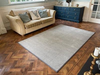 Luxury Rugs Light Grey