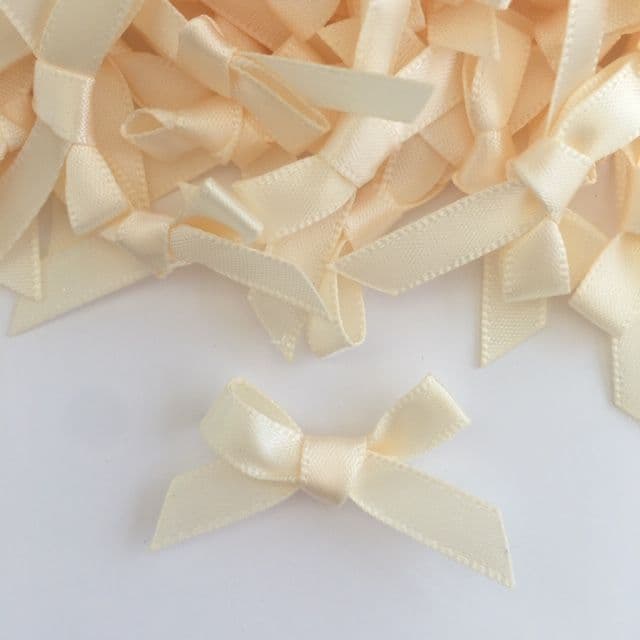 Satin Ribbon Bows Ivory