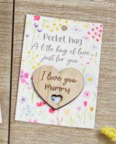 Pretty floral wood heart token- Mummy