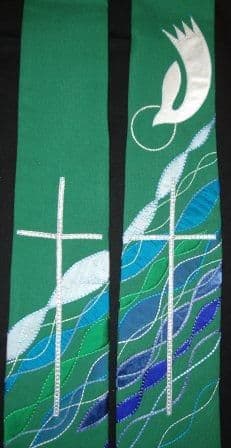 Dove and waves (047)