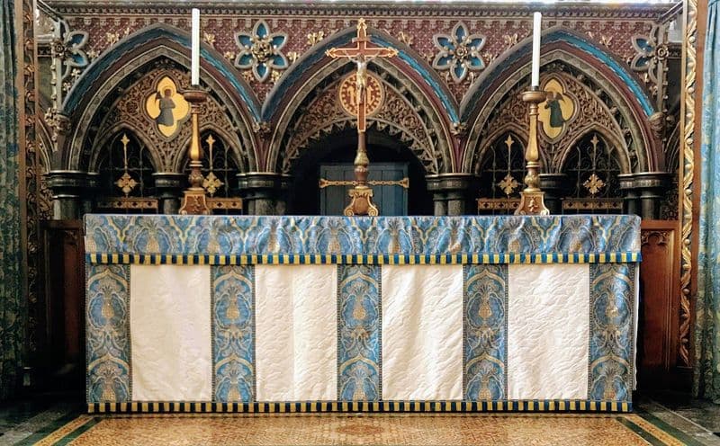 Panel and Orphrey Frontal