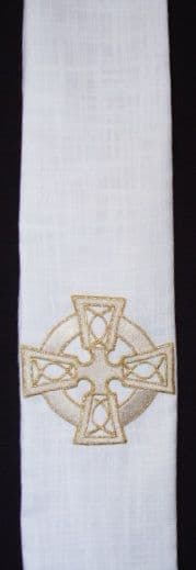 Simple Celtic Cross (122)