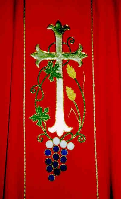 Trefoiled Cross Wheat and Grapes Chasuble