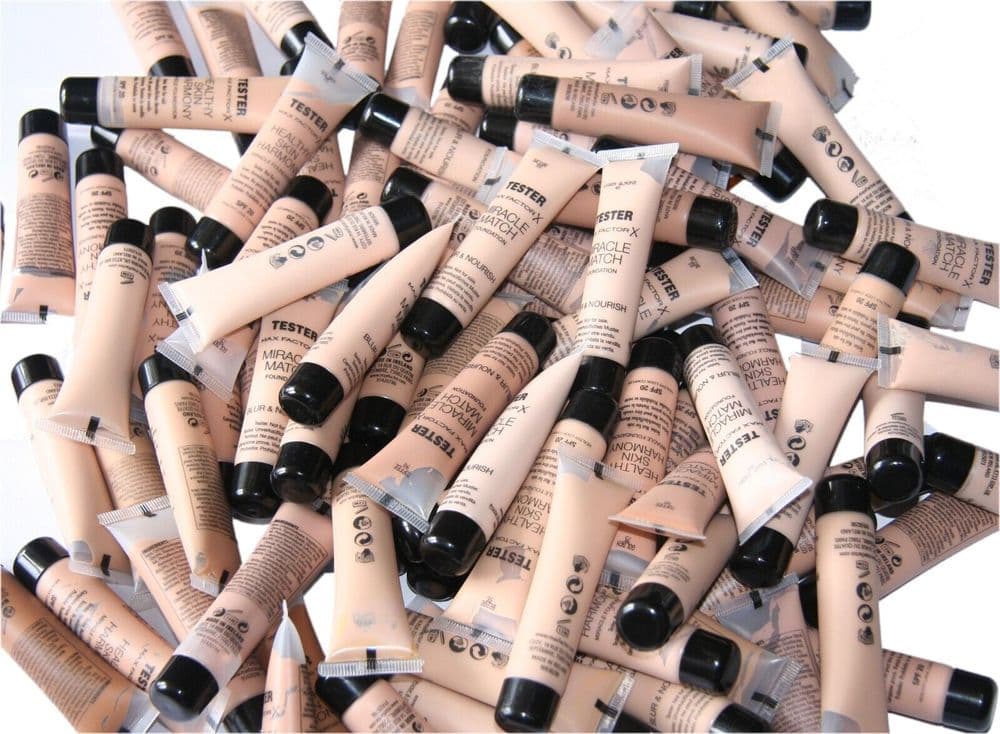 Sampling Foundation In Store 105 x Max Factor sample size foundation 15ml Healthy skin Miracle Match