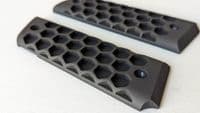 USA Aluminium Grip for M1911/MEU (Honeycomb, Black)
