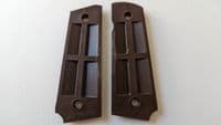 USA Made WW2 style M1911A1 Plastic grips (Brown)