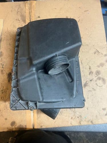 ASTRA 1.9 CDTI GENUINE GM AIRBOX