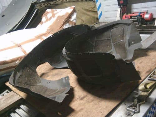 ASTRA J GTC VXR GENUINE GM PLASTIC REAR ARCH LINERS PAIR