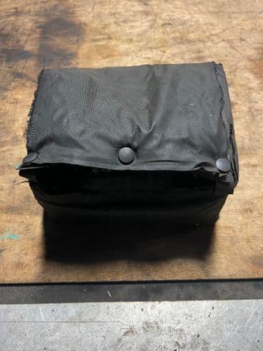ASTRA MK4 GSI GENUINE GM BATTERY BAG COVER, (9.5x7.5 inch)