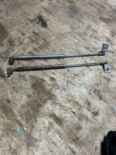 ASTRA MK4 GSI STAINLESS STEEL BONNET STRUTS PAIR