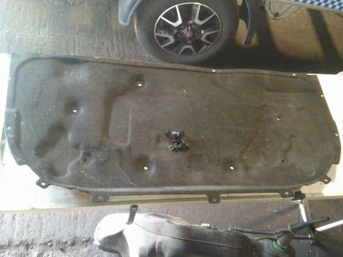 ASTRA MK5 BONNET SOUND MATTING & CLIPS