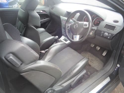 ASTRA MK5 DASHBAORD CIRCLE VENTS, PAIR