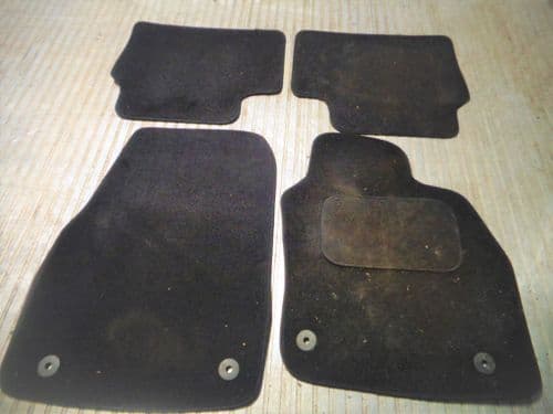 ASTRA MK5 INTERIOR MAT SET