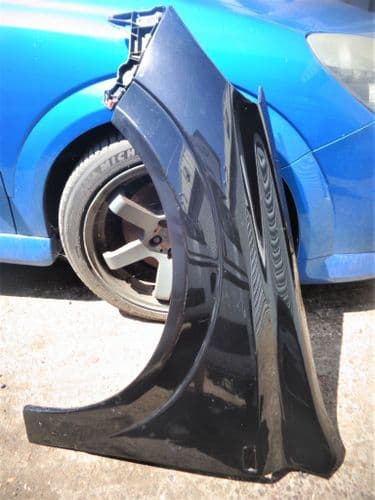 ASTRA MK5 N/S PASSENGERS FRONT WING IN BLACK - Z20R