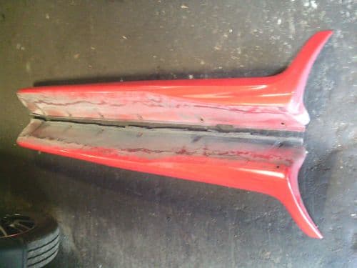 ASTRA MK5 VXR GENUINE GM SIDE SKIRTS IN FLAME RED PAIR