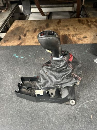 ASTRA MK5 VXR LEATHER GEAR KNOB & SELECTOR UNIT