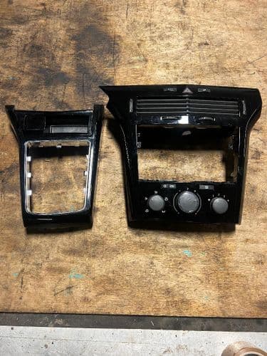ASTRA MK5 VXR PIANO BLACK CENTRE CONSOLE SET