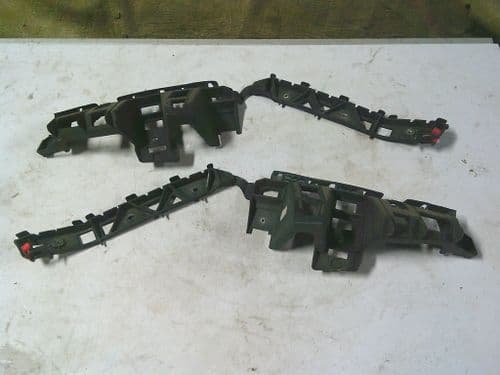 ASTRA MK5 VXR REAR BUMPER PLASTIC CORNER BRACKETS PAIR