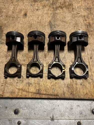ASTRA VXR Z20LEH 4x SEMI FORGED PISTONS & RODS