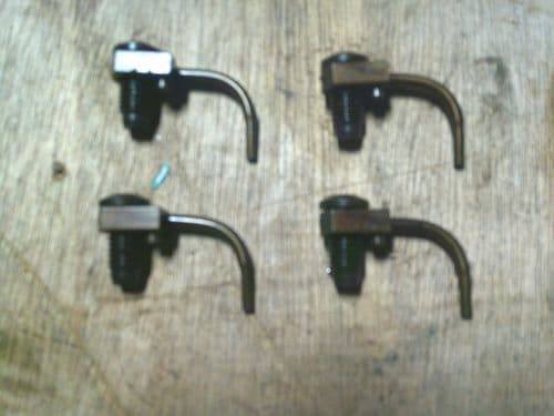 ASTRA VXR Z20LEH GENUINE GM ENGINE OIL SQUIRTERS & BOLTS