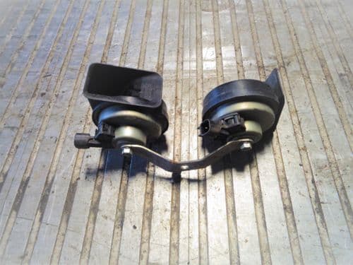 CORSA D VXR 2x HORN UNIT