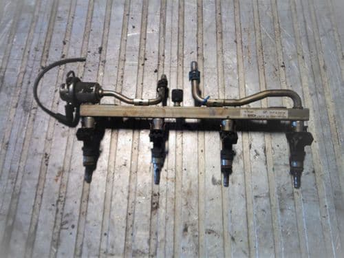 CORSA D VXR Z16LER INJECTORS & RAIL SET