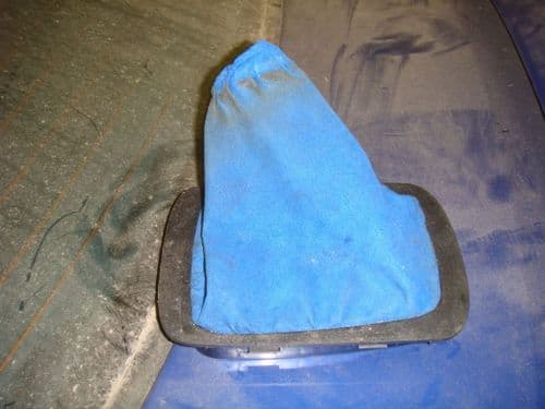 ZAFIRA A GEARSTICK GAITOR SURROUND