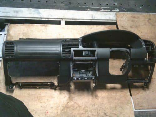 ZAFIRA A GSI BLACK DASHBOARD & SURROUND