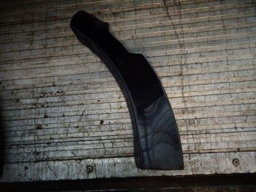 ZAFIRA A GSI O/S REAR DOOR ARCH TRIM IN SAPPHIRE BLACK