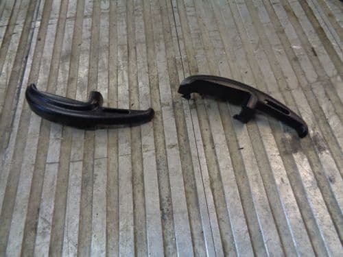 ZAFIRA A REAR SEATBELT HOLDING CLIPS,PAIR
