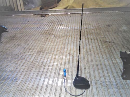 ZAFIRA B ROOF AERIAL(big base type)