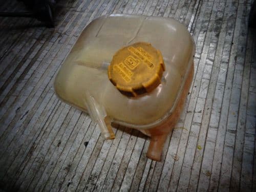 ZAFIRA B VXR COOLANT HEADER TANK