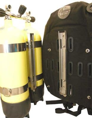 CDQR4 TANK/WING QUICK RELEASE COUPLINGS