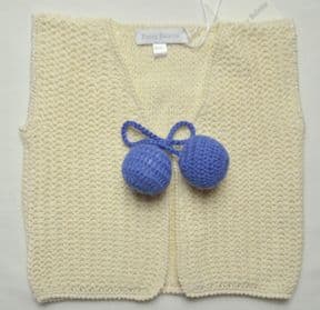 Cream/Royal blue gilet