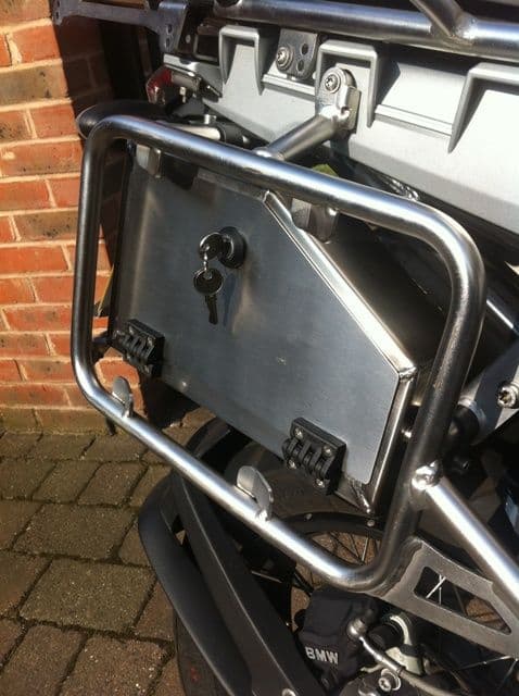 BMW R1200GSA Pannier Fitted Toolbox (PRE LIQUID COOLED)