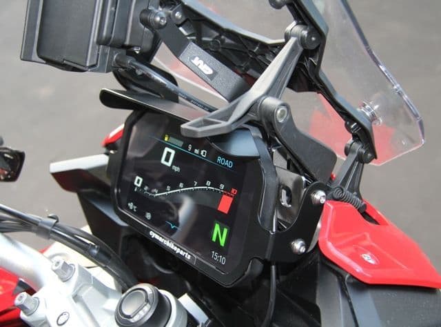 F900XR TFT Screen Anti Theft Brace to suit a Givi Satnav Mount