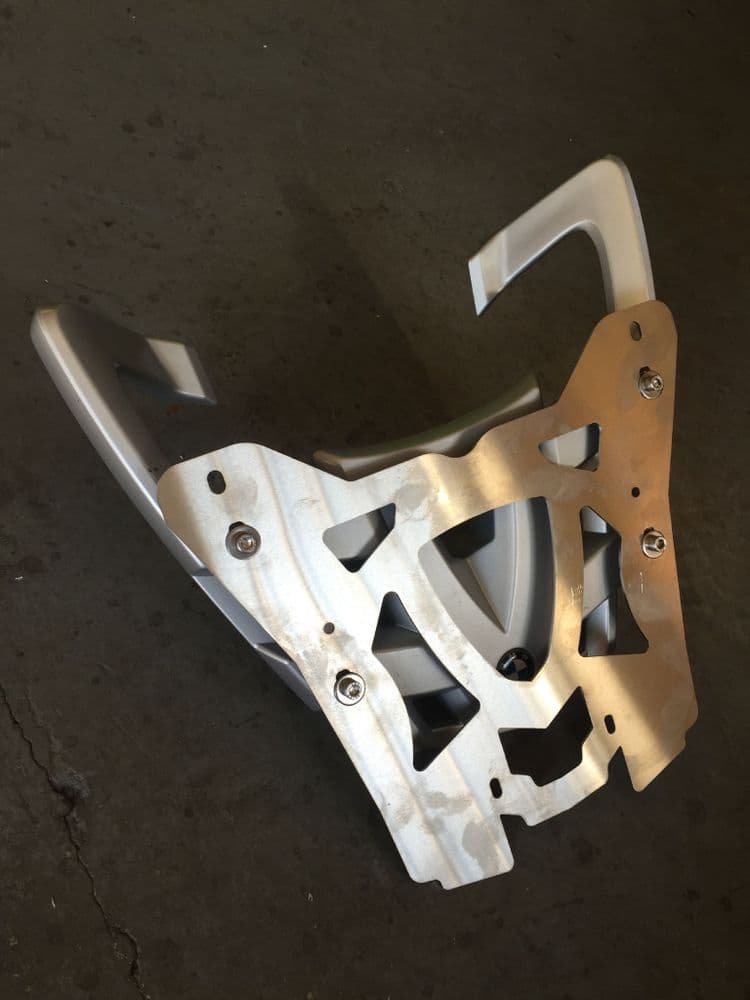 GS (Single Cam model) adaptor plate to suit a GS Twin Cam Vario Top Box