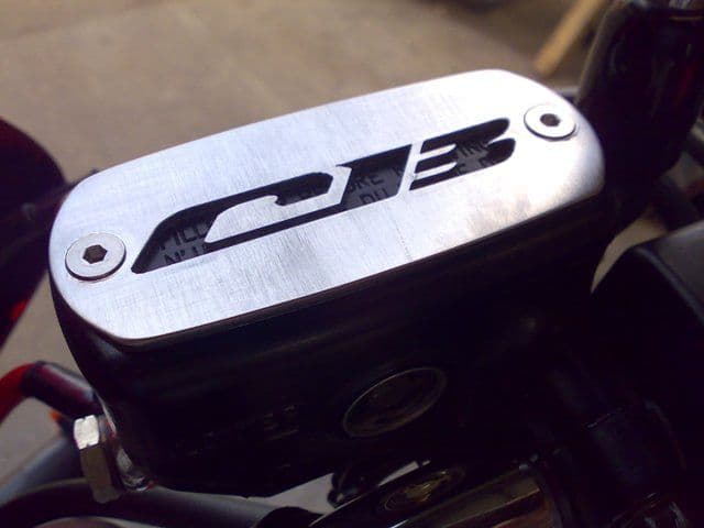 Honda CB1300 Reservoir Cover